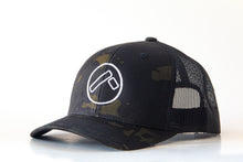 Load image into Gallery viewer, Classic Camo Snapback
